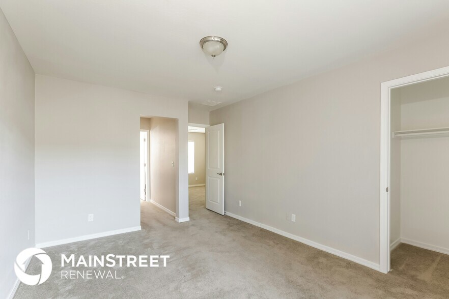 Building Photo - 2000 N 36th St