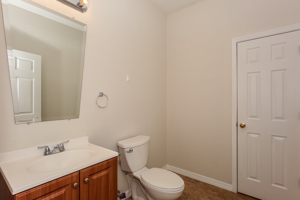 Building Photo - 9322 Zincoe Ln