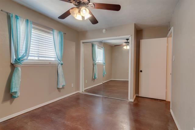 Building Photo - 6603 Blackberry Dr