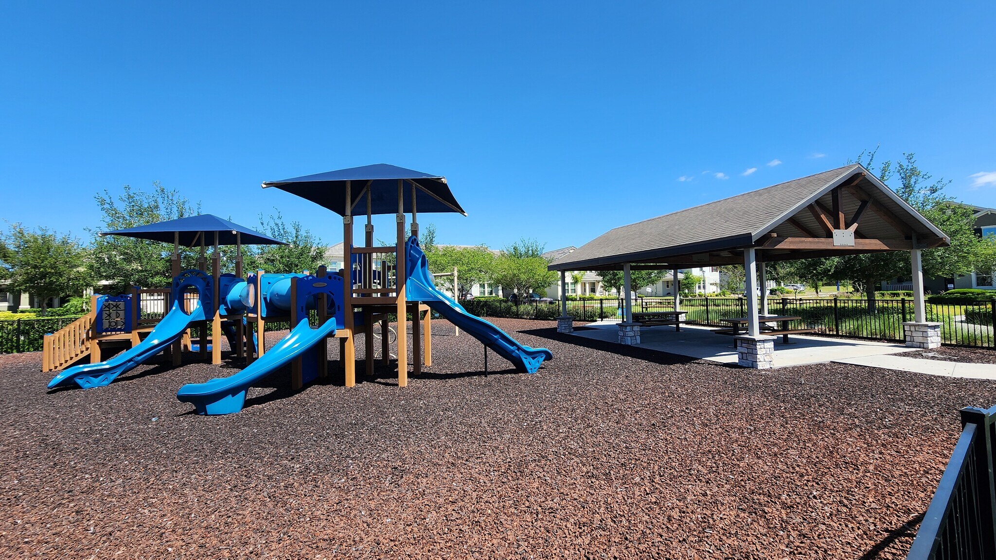 Building Photo - 16749 Harper Cove Dr