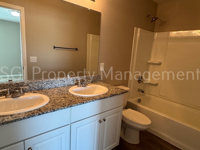 Building Photo - 327 Impala Ct