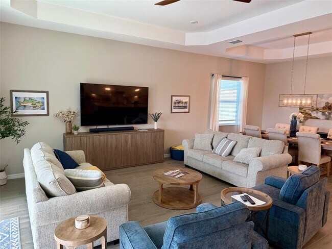 Building Photo - 17577 Santorini Ct