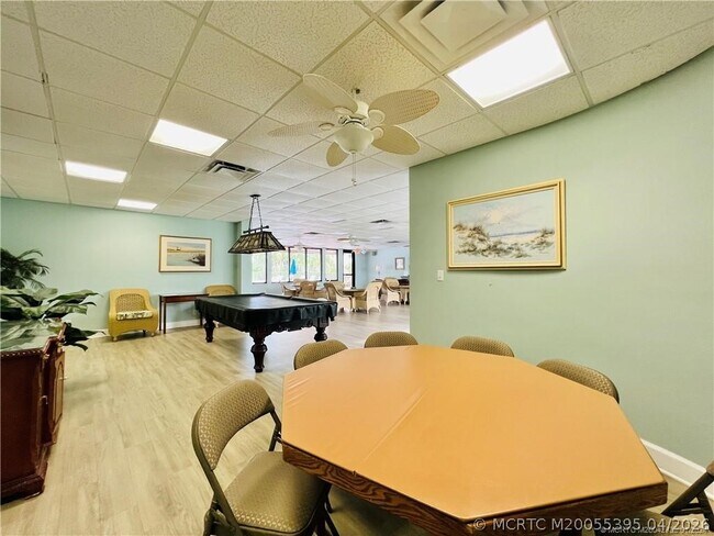 Building Photo - 3432 NE Causeway Blvd