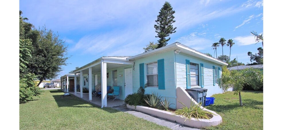 Building Photo - 14212 E Parsley Dr