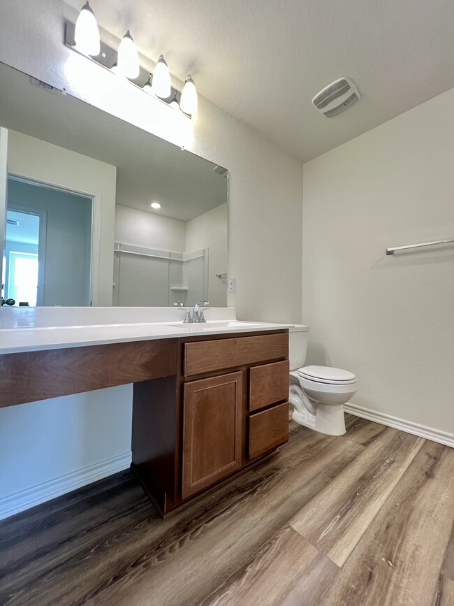 Building Photo - 14839 Vance Jackson Rd