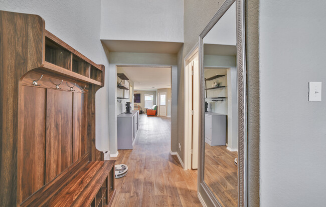 Building Photo - 15503 Crimson Topaz