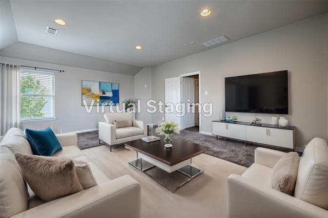 Building Photo - 8000 Choctaw Ln
