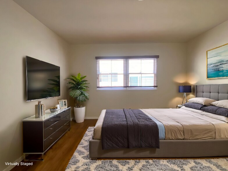 Building Photo - 222-228 Idaho Ave