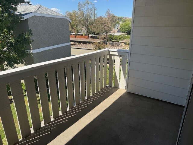 Building Photo - 27648 Susan Beth Way