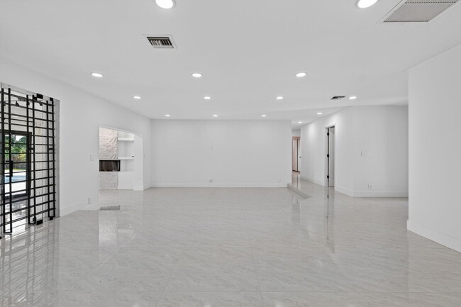 Building Photo - 1803 Juno Isles Blvd