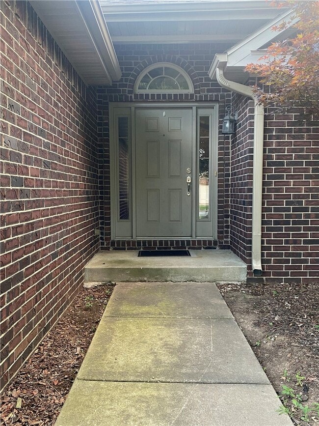 Building Photo - 2949 Bluegrass Pl