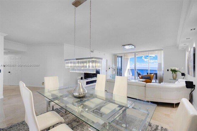 Building Photo - 3200 N Ocean Blvd