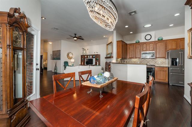 Building Photo - 7913 Southmark Dr