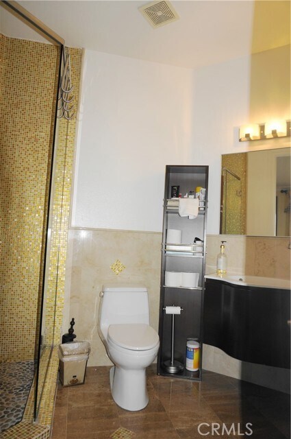 Building Photo - 6276 Morningside Dr