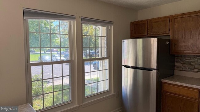 Building Photo - 4989 Pintail Ct