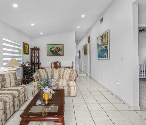 Building Photo - 7117 W 30th Ln