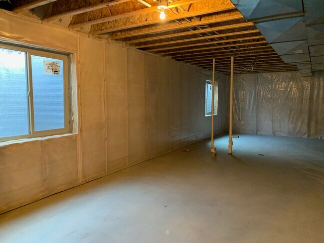 Building Photo - 4241 Liberty Dr