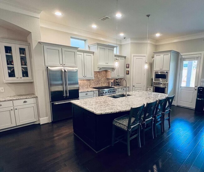 Building Photo - 8608 Costmary Ln