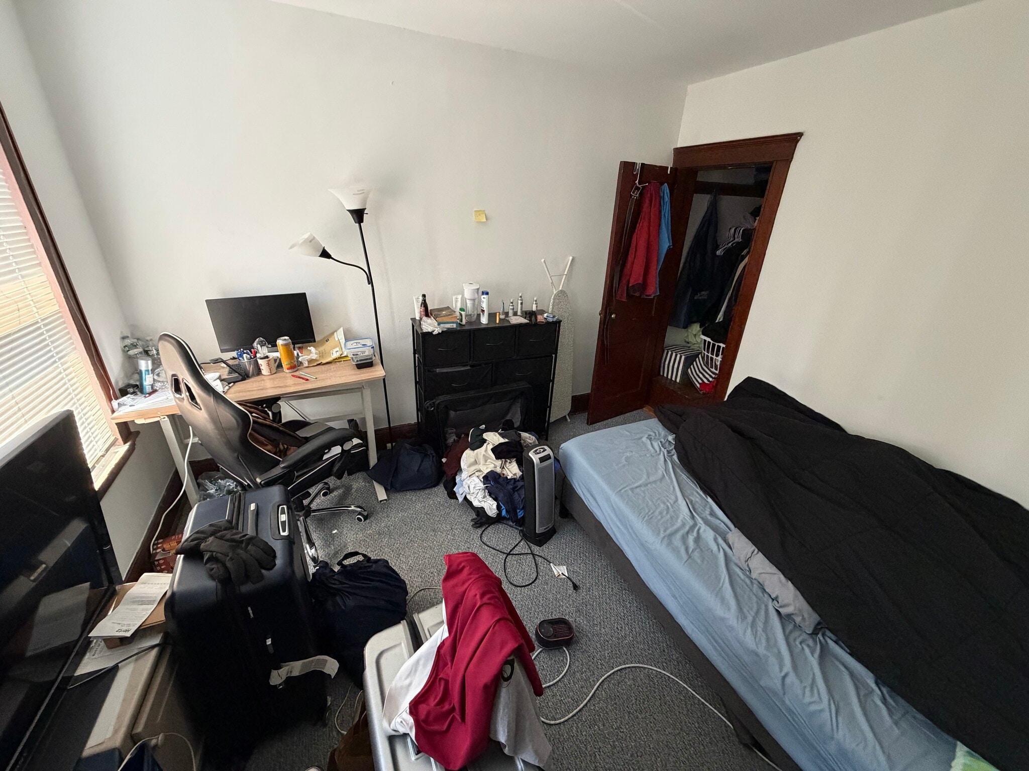 Building Photo - 23 Moraine St