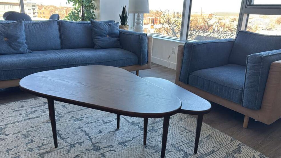 Building Photo - 425 Massachusetts Ave