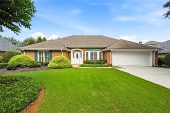 Building Photo - 330 Carybell Ln