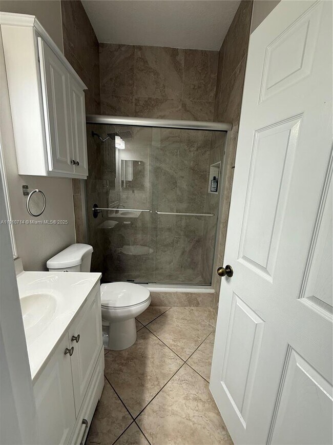 Building Photo - 1007 Nandina Dr