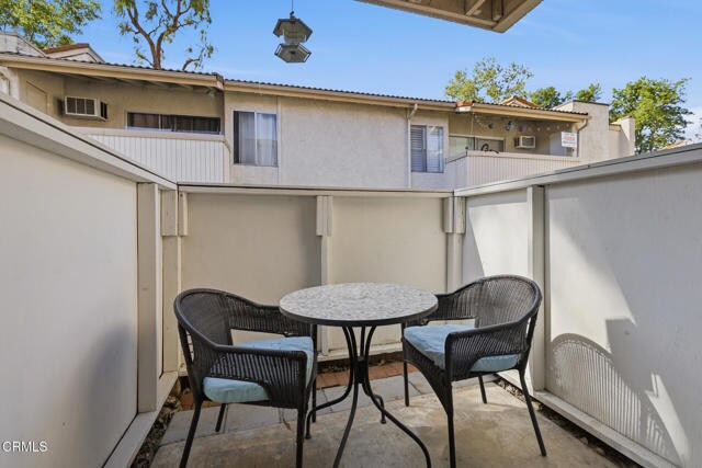 Building Photo - 28497 E Thousand Oaks Blvd