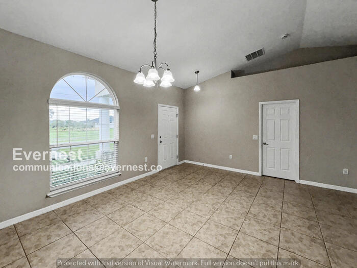 Building Photo - 505 Viceroy Ct