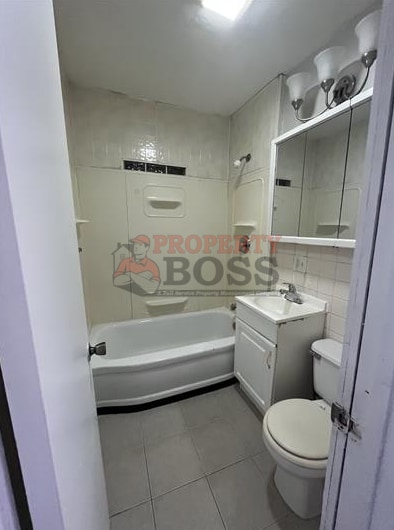 Building Photo - 1745 Polk St