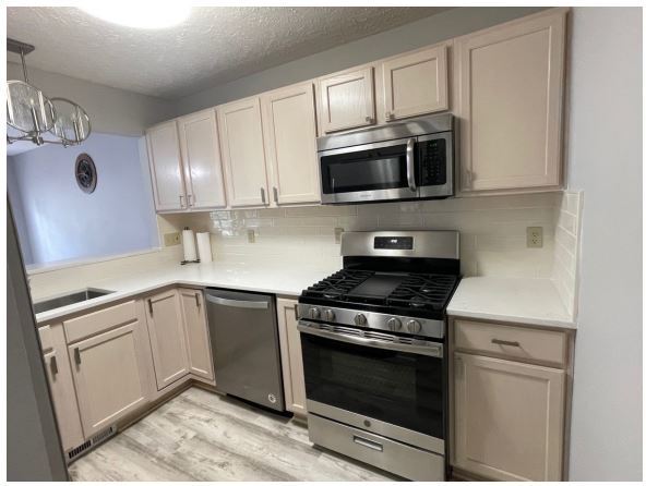 Building Photo - 8328 Chester Pkwy