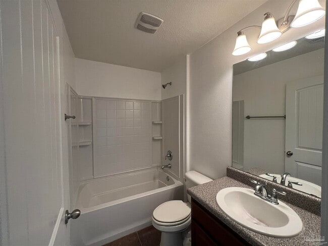 Building Photo - 5616 Shooting Star Ct