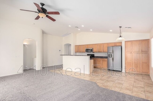 Building Photo - 34808 N Barzona Trail