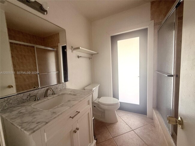 Building Photo - 2730 NE 7th St