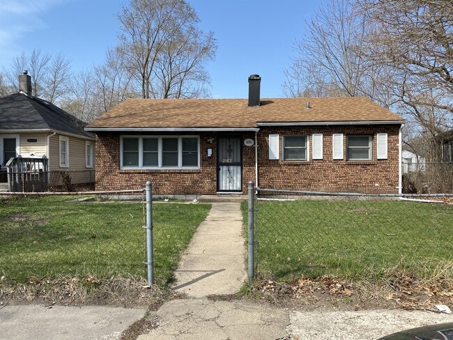 Primary Photo - 4240 Carolina St