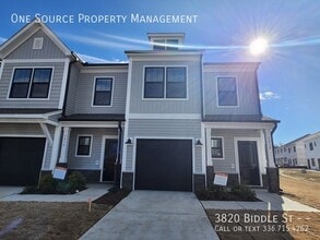 Building Photo - 3820 Biddle St