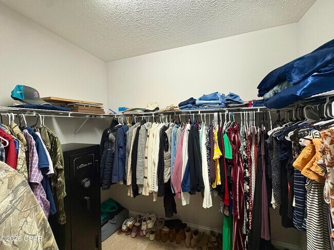 Building Photo - 801 W 17th St