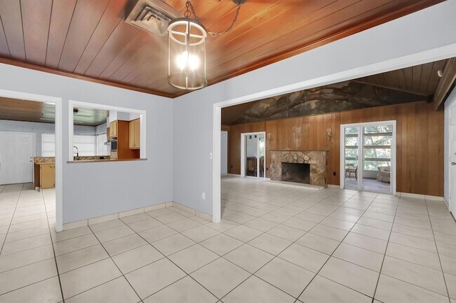 Building Photo - 4910 Ralls Rd