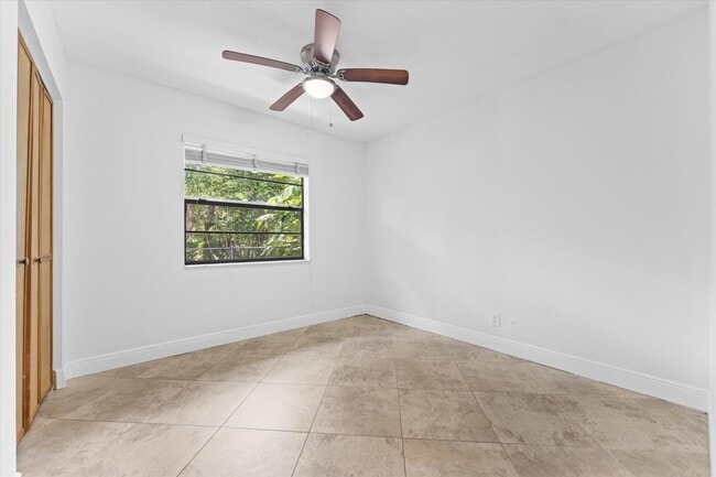 Building Photo - 11580 NW 20th Dr