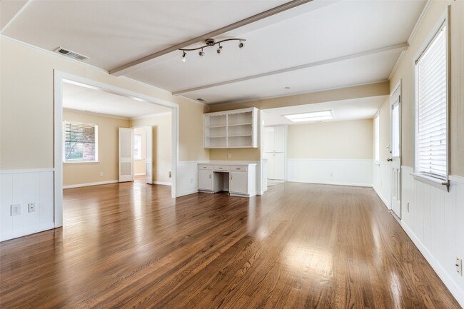 Building Photo - 10529 Yorkford Dr