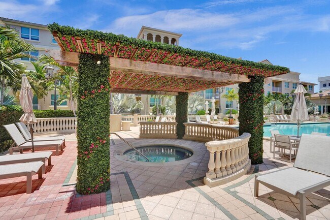 Building Photo - 99 SE Mizner Blvd