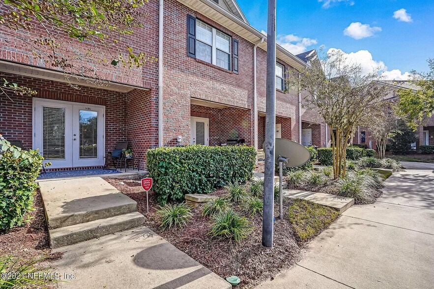 Building Photo - 1486 Landau Rd