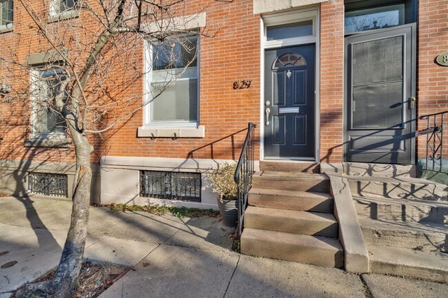 Building Photo - 829 N Taylor St