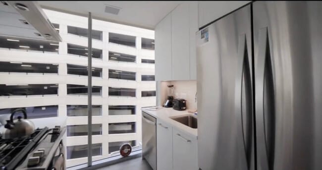 Building Photo - 4 E Huron St