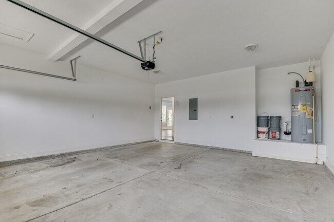 Building Photo - 171 Caroleton Dr