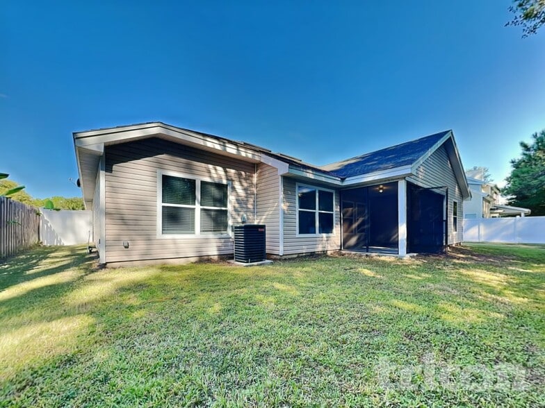 Building Photo - 6529 Sandlers Preserve Dr