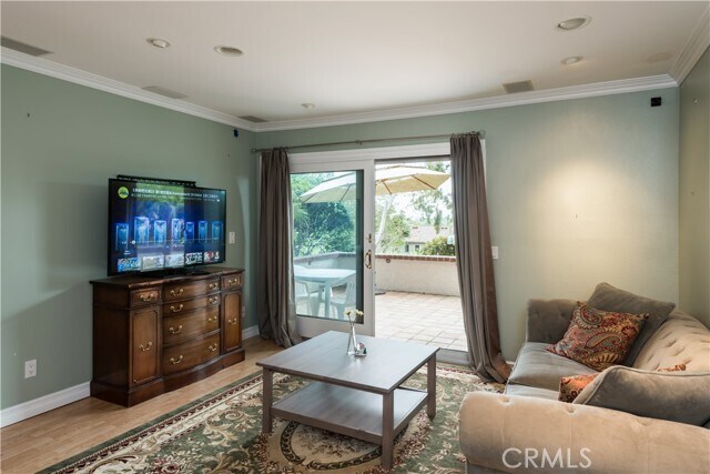 Building Photo - 13 Valley