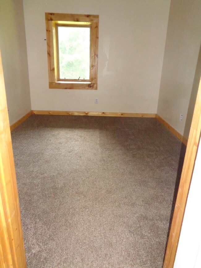 Building Photo - 196 Clyde Williams Dr