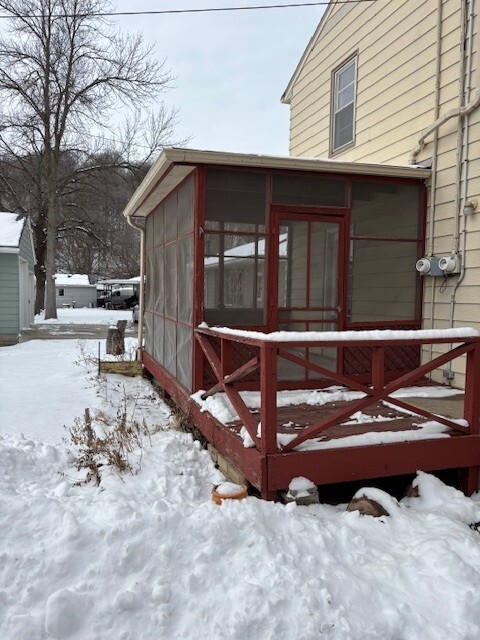 Porch - 711 Grant Ave