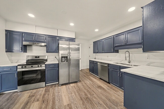 Building Photo - 2303 Braun Ct