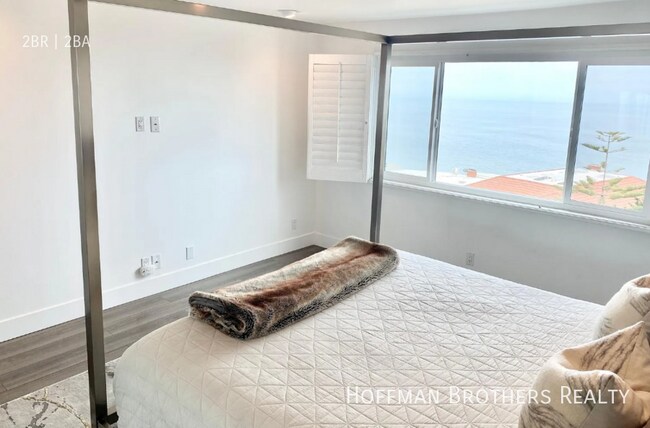 Building Photo - 18203 Coastline Dr